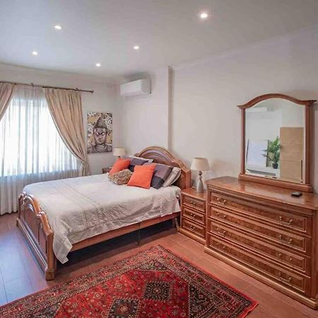 Pembroke St Julians Luxury, Comfort, Location Exterior foto