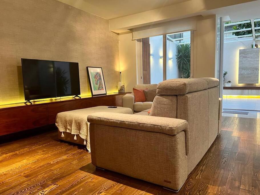 Pembroke St Julians Luxury, Comfort, Location Exterior foto